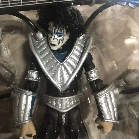 KISS  Ace Frehley Ultra Action Figure 1997 Factory Sealed - Picture 3 of 7